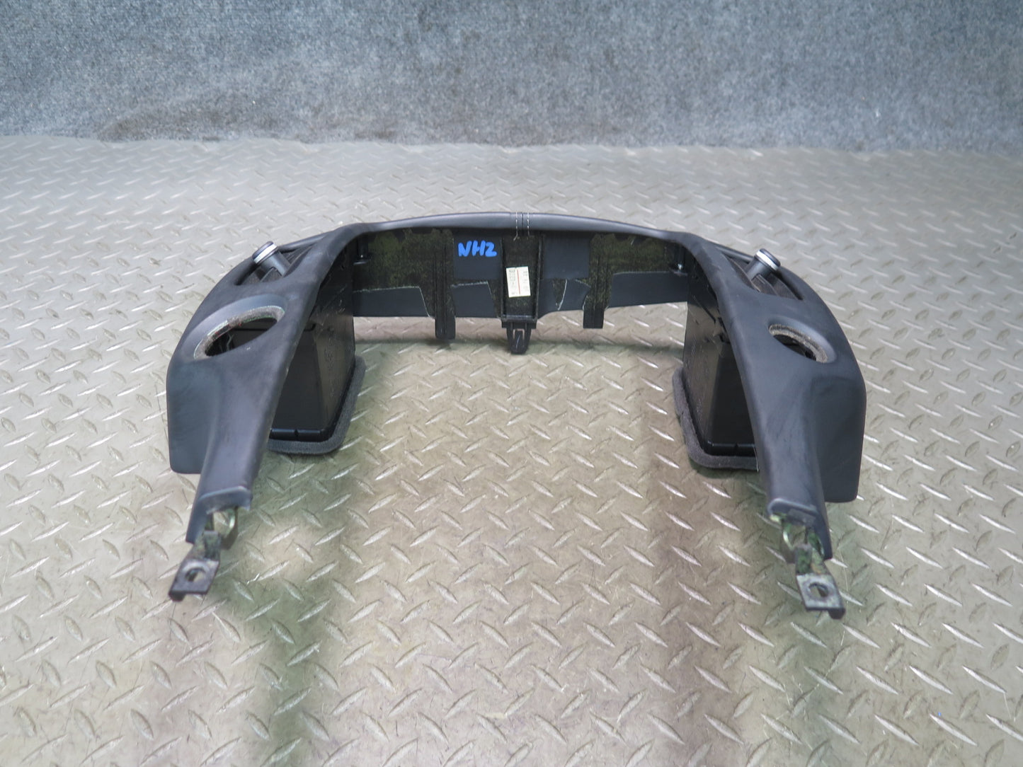 09-20 Nissan Z34 370Z Dash Center Air Vent Radio Screen Trim Bezel w Navi