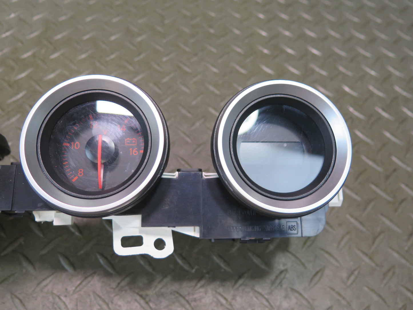 09-20 Nissan Z34 370Z Front Dash Center Tripod Gauge Cluster OEM