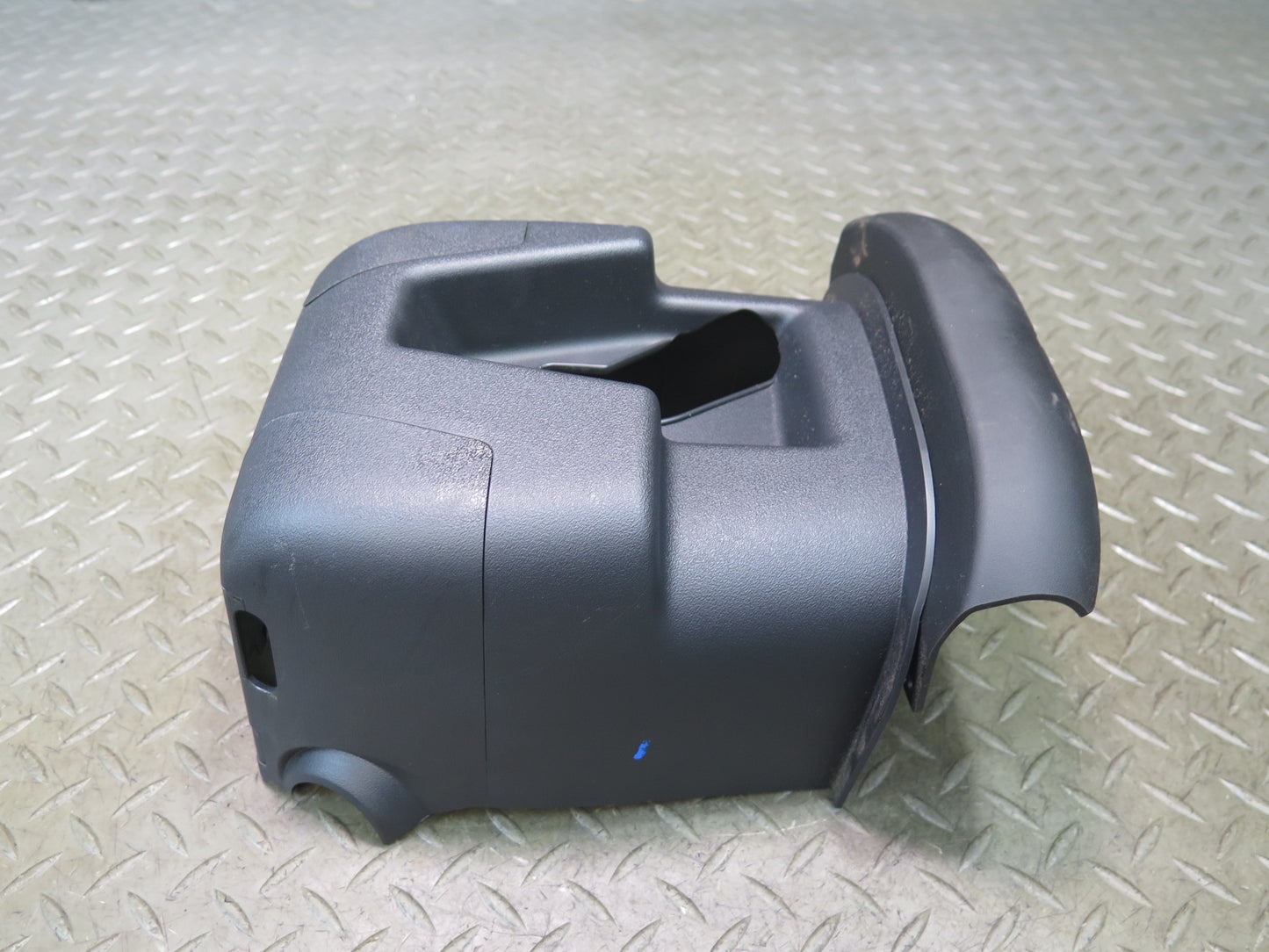 09-20 Nissan 370Z Z34 A/T Lower Steering Column Trim Cover Black 48470-1EH0A OEM