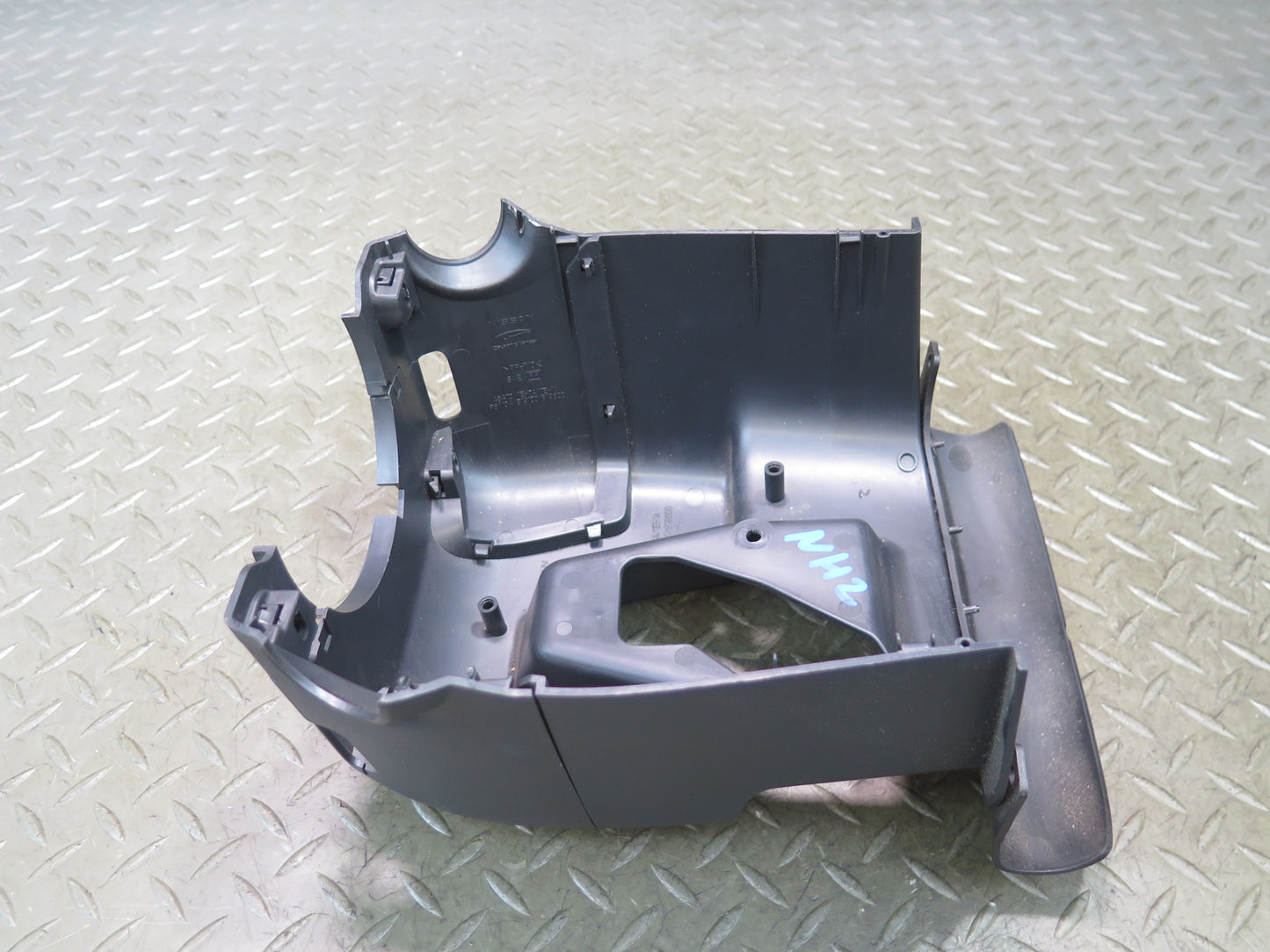 09-20 Nissan 370Z Z34 A/T Lower Steering Column Trim Cover Black 48470-1EH0A OEM