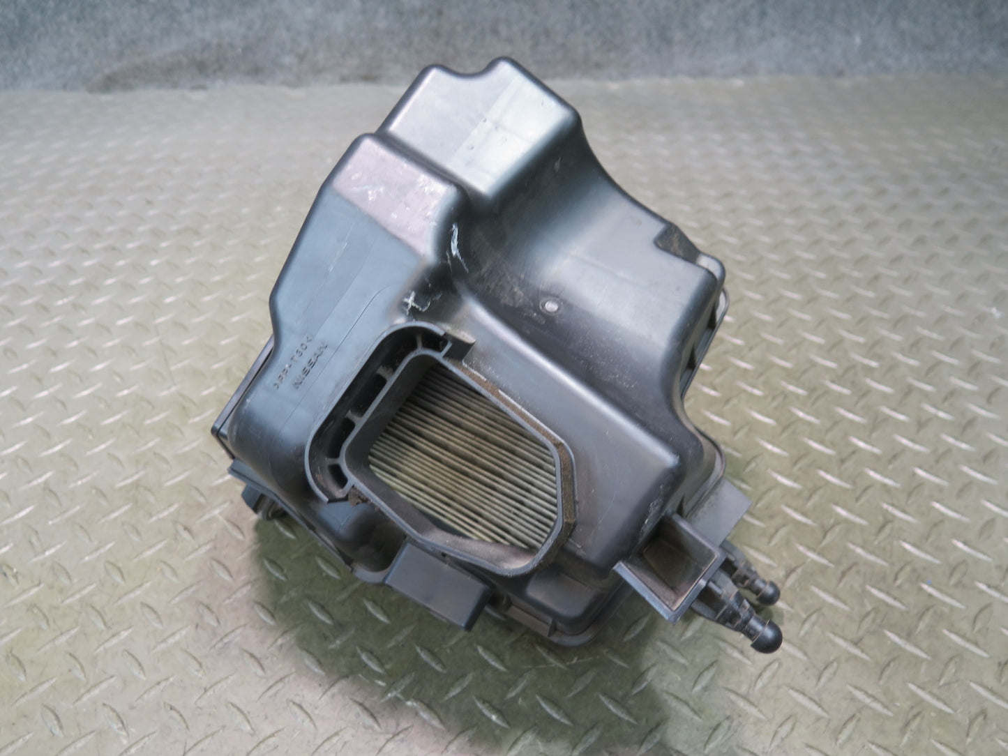 09-20 Nissan Z34 370Z Right Air Intake Cleaner Filter Box w MAF Sensor OEM