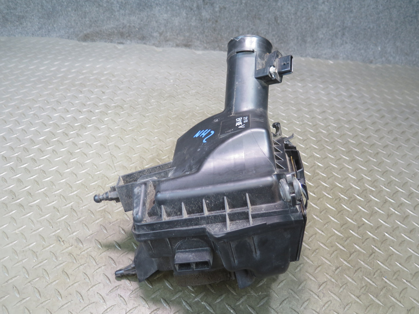 09-20 Nissan Z34 370Z Right Air Intake Cleaner Filter Box w MAF Sensor OEM