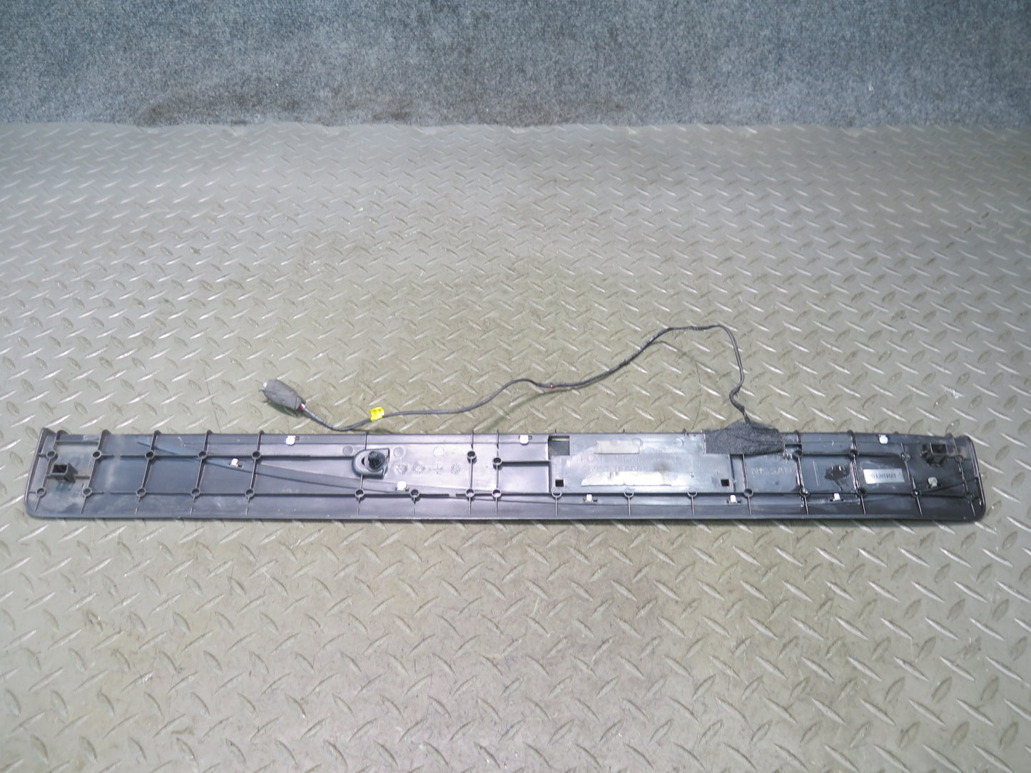 09-20 Nissan Z34 370Z Illuminated Left Right Door Scuff Sill Plate Trim Set OEM