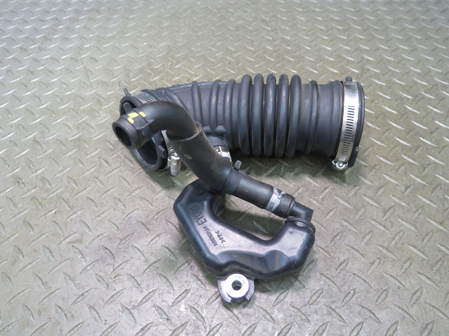 09-20 Nissan Z34 370Z VQ37VHR Right Air Intake Resonator Duct Hose Pipe OEM