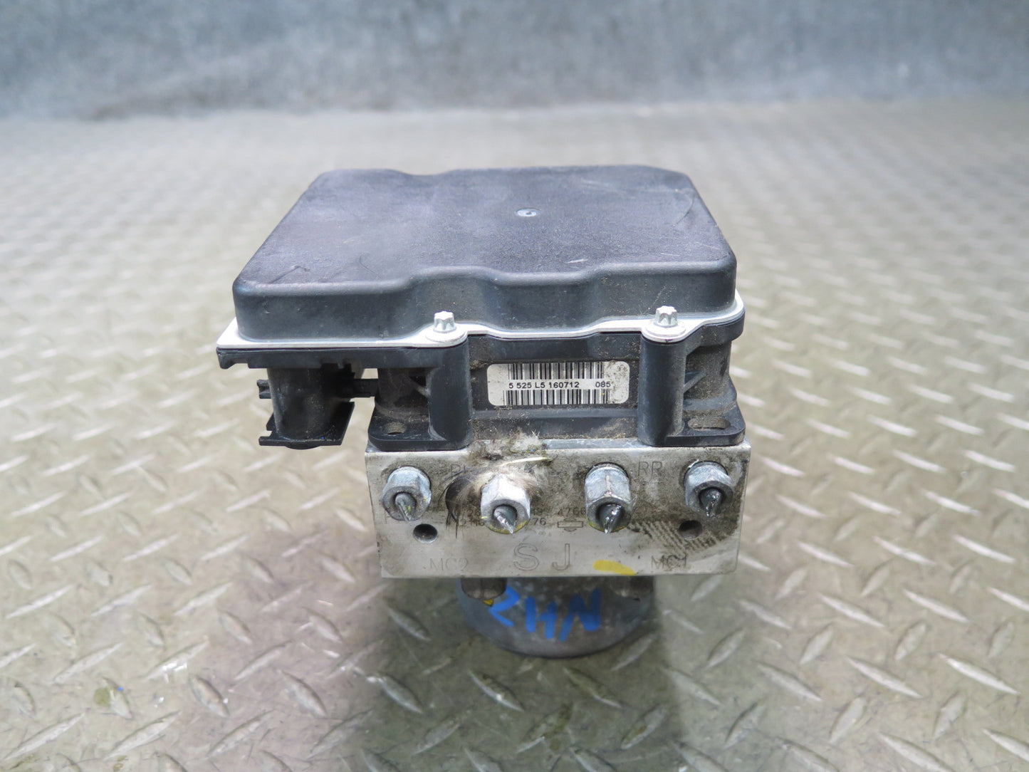 13-14 Nissan Z34 370Z A/T Convertible ABS Anti-lock Brake Pump Module Unit OEM