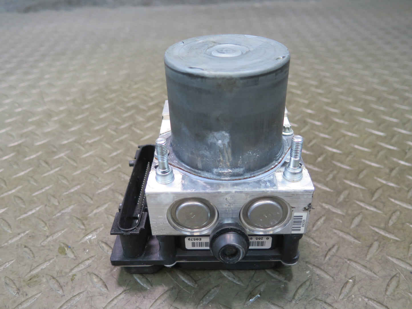 13-14 Nissan Z34 370Z A/T Convertible ABS Anti-lock Brake Pump Module Unit OEM