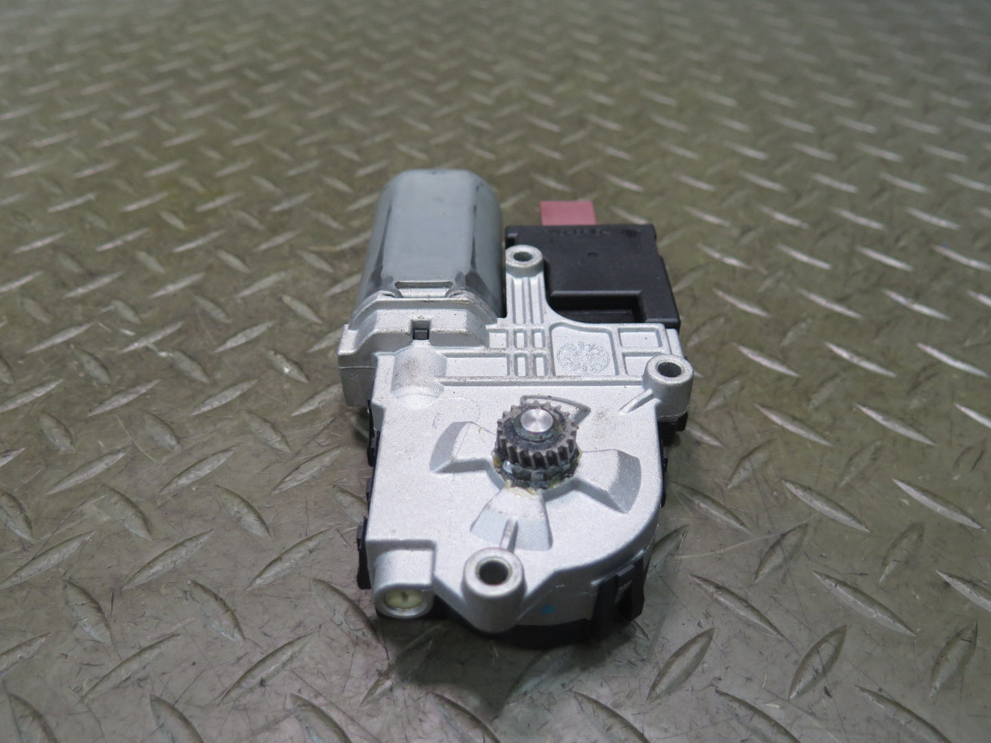 2012-2019 Mercedes X166 W166 ML GLE Upper Sunroof Power Motor Drive Unit