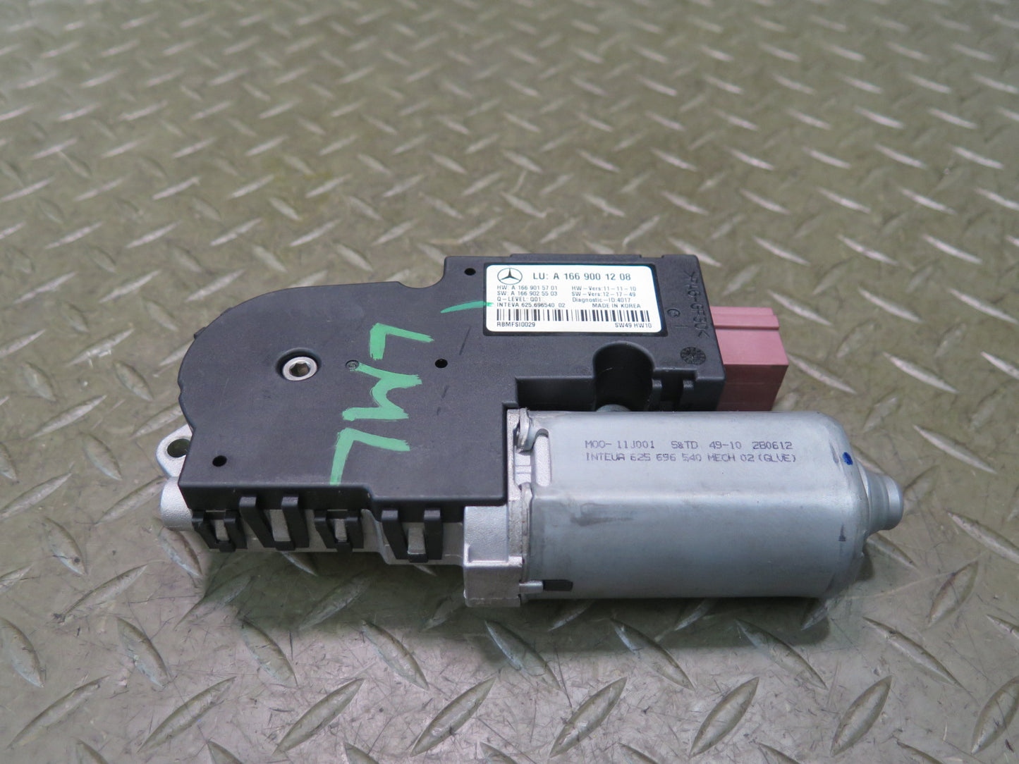 2012-2019 Mercedes X166 W166 ML GLE Upper Sunroof Power Motor Drive Unit