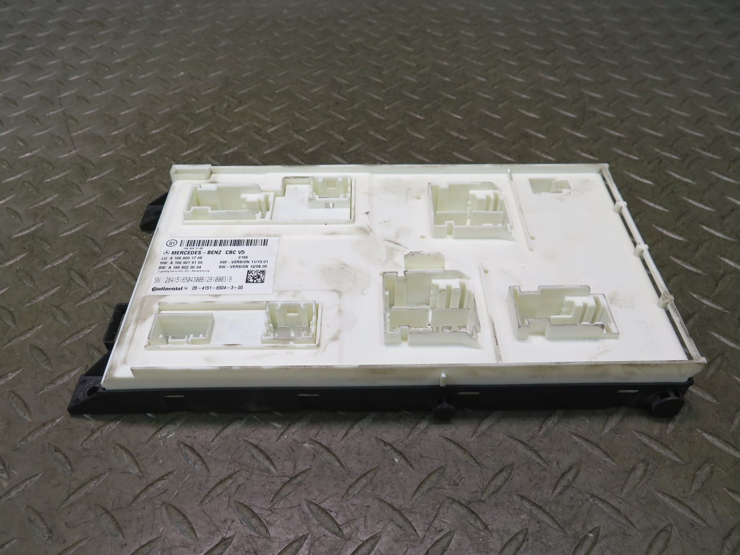 2012-2015 Mercedes X166 W166 Ml-class Front SAM Signal Acquisition Module