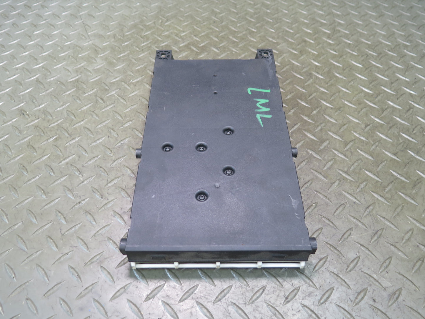 2012-2015 Mercedes X166 W166 Ml-class Front SAM Signal Acquisition Module