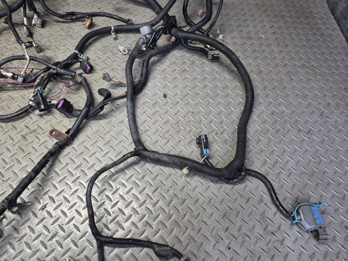2004 Hummer H2 6.0L LQ4 Engine Motor Wire Wiring Harness