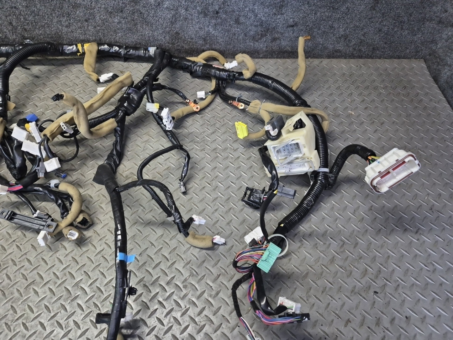 2013 Nissan Z34 370Z Convert A/T Main Dash Dashboard Wire Wiring Harness OEM