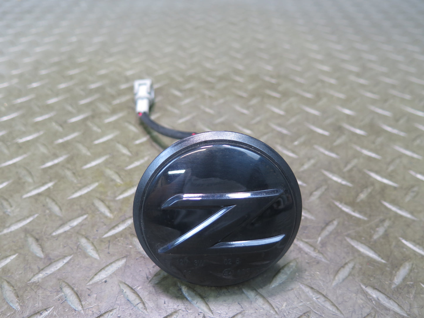 09-20 Nissan Z34 370Z Front Left Fender Turn Signal Marker Light Lamp Black OEM