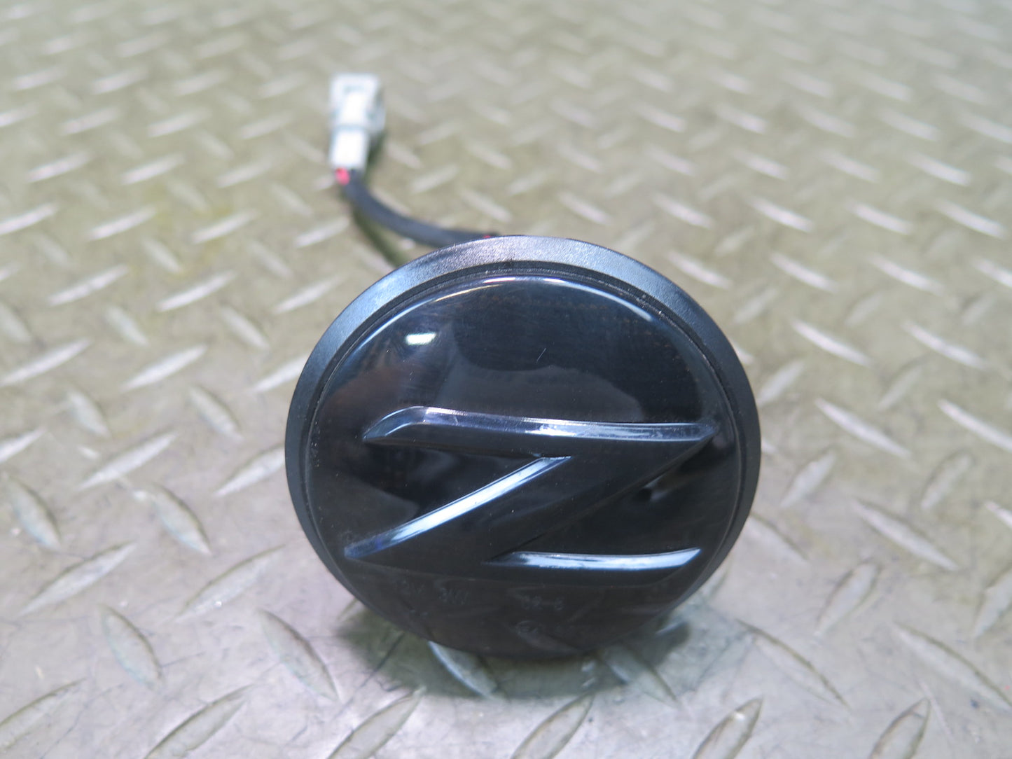 09-20 Nissan Z34 370Z Front Left Fender Turn Signal Marker Light Lamp Black OEM