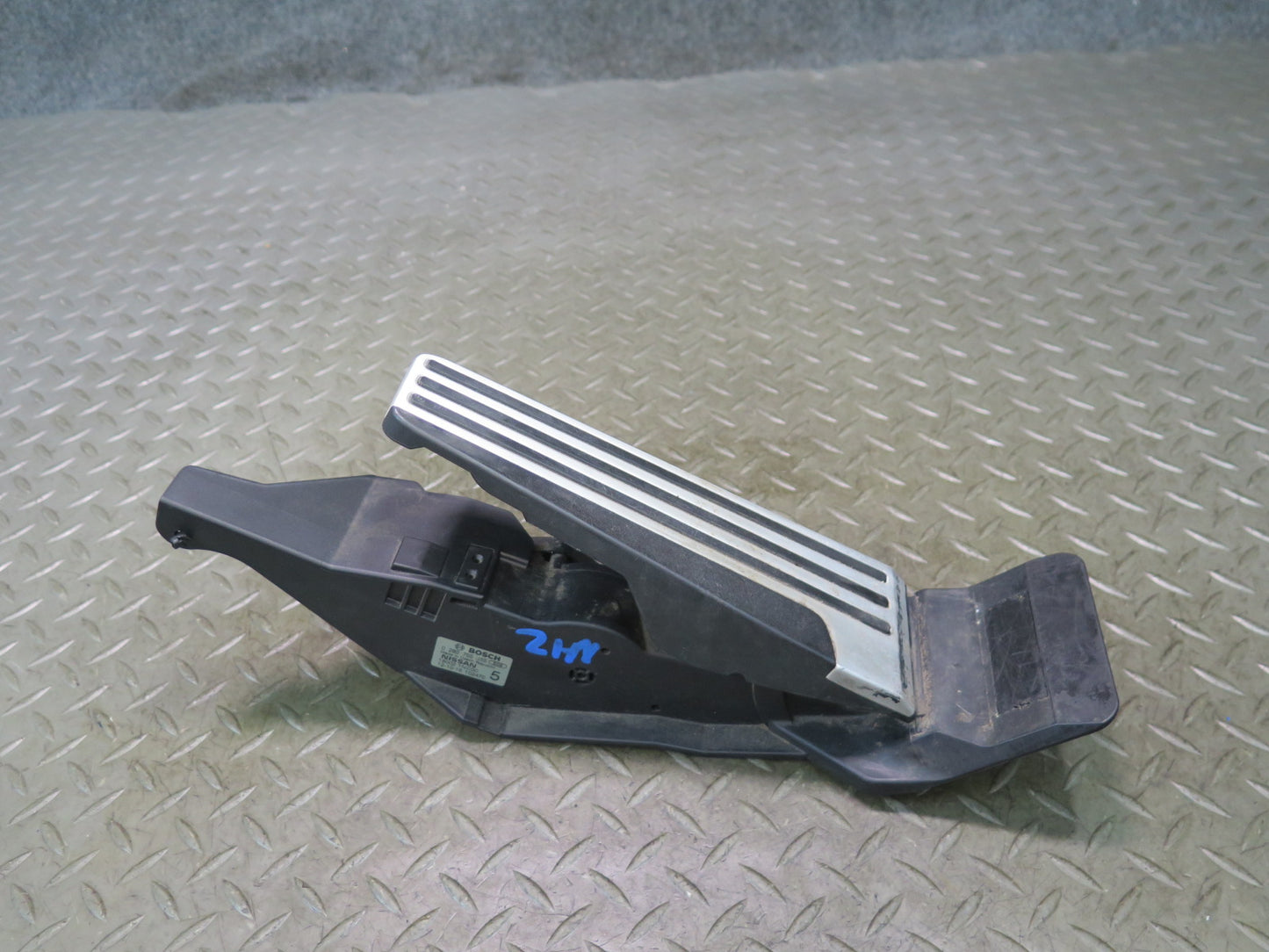 09-20 Nissan Z34 370Z Gas Accelerator Throttle Pedal Assembly 18002-1NC0C OEM