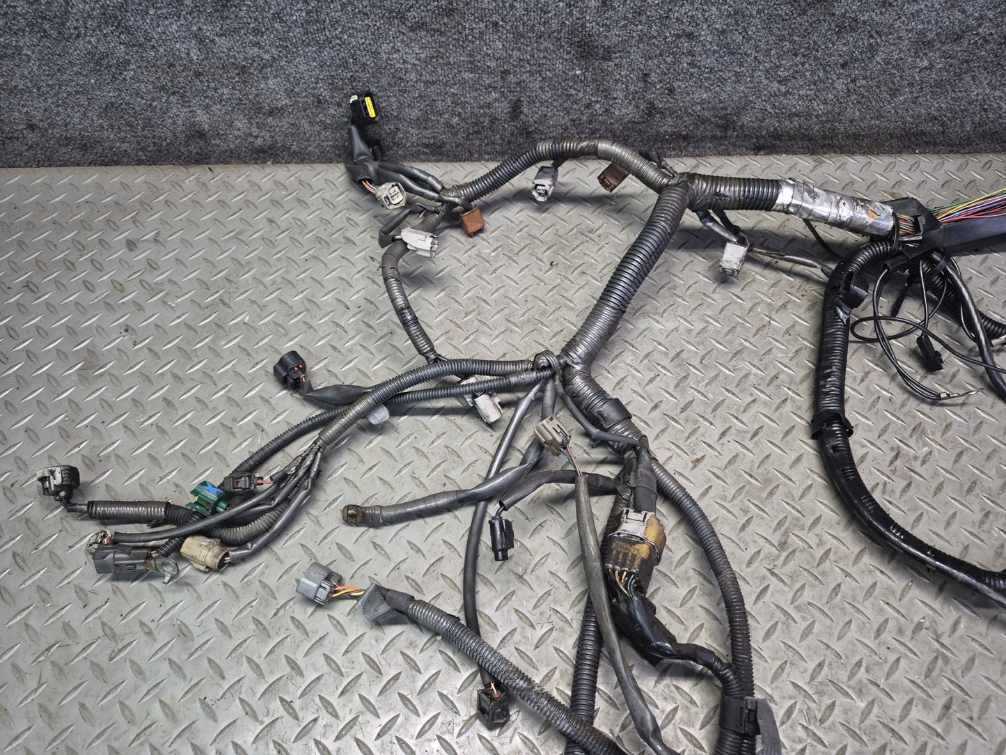 1996-1997 Lexus FZJ80L LX450 4.5L 1FZFE Engine Wire Wiring Harness 82121-60343