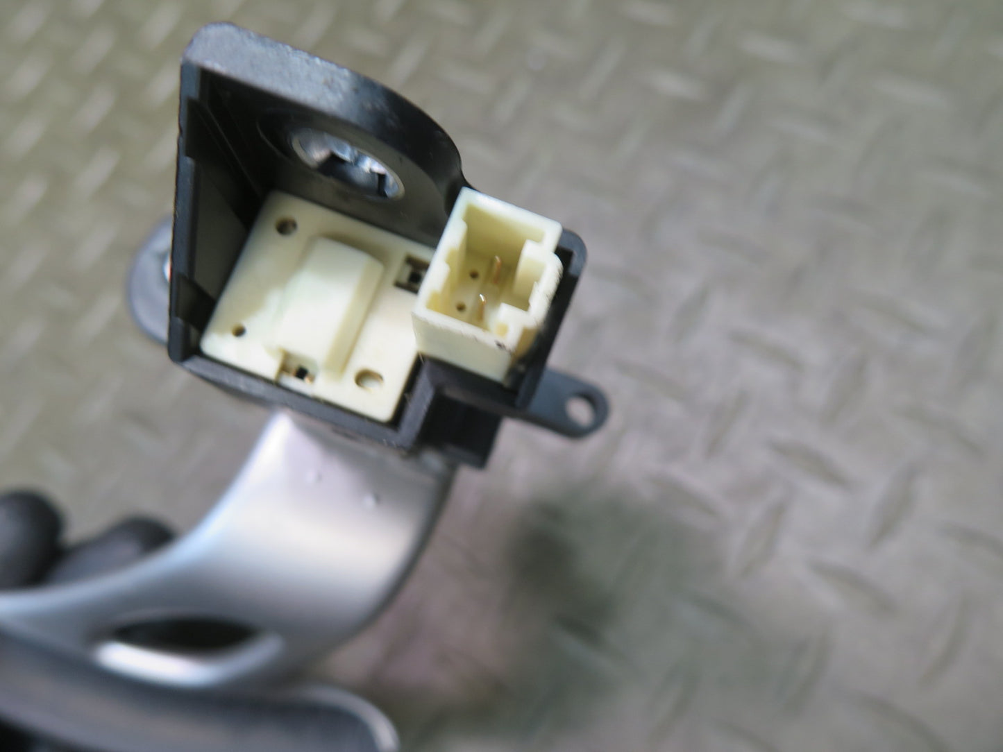09-20 Nissan 370Z Z34 Left & Right Steering Shift Paddle Switch Set OEM