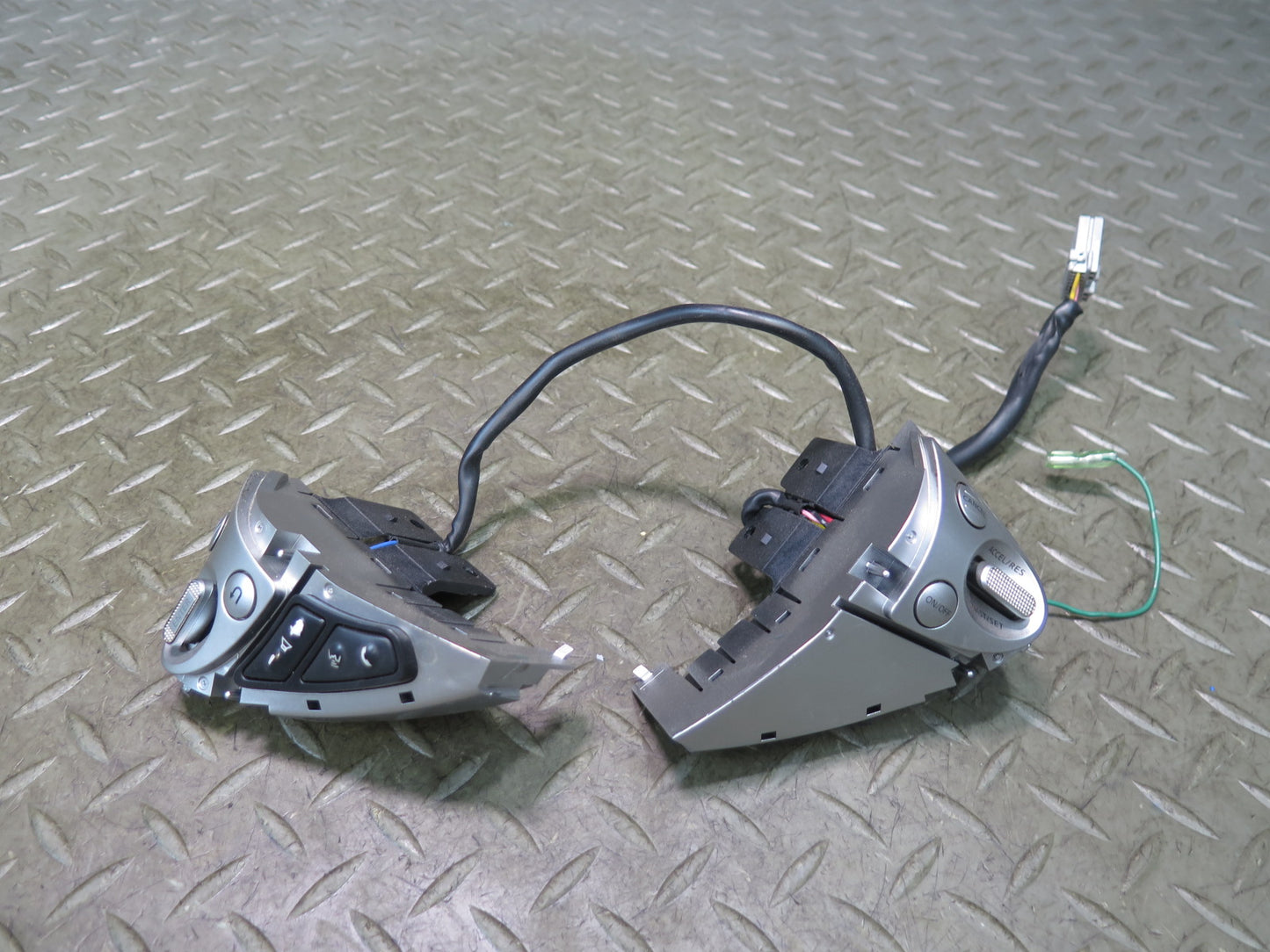 12-14 Nissan Z34 370Z Touring Steering Cruise Control & Voice Switch OEM