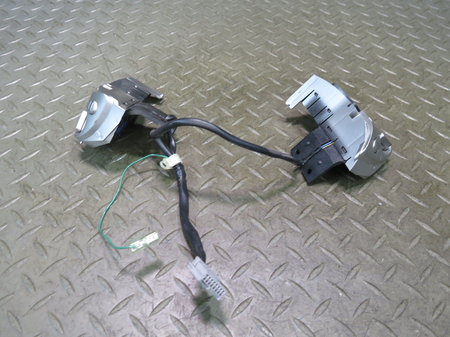 12-14 Nissan Z34 370Z Touring Steering Cruise Control & Voice Switch OEM