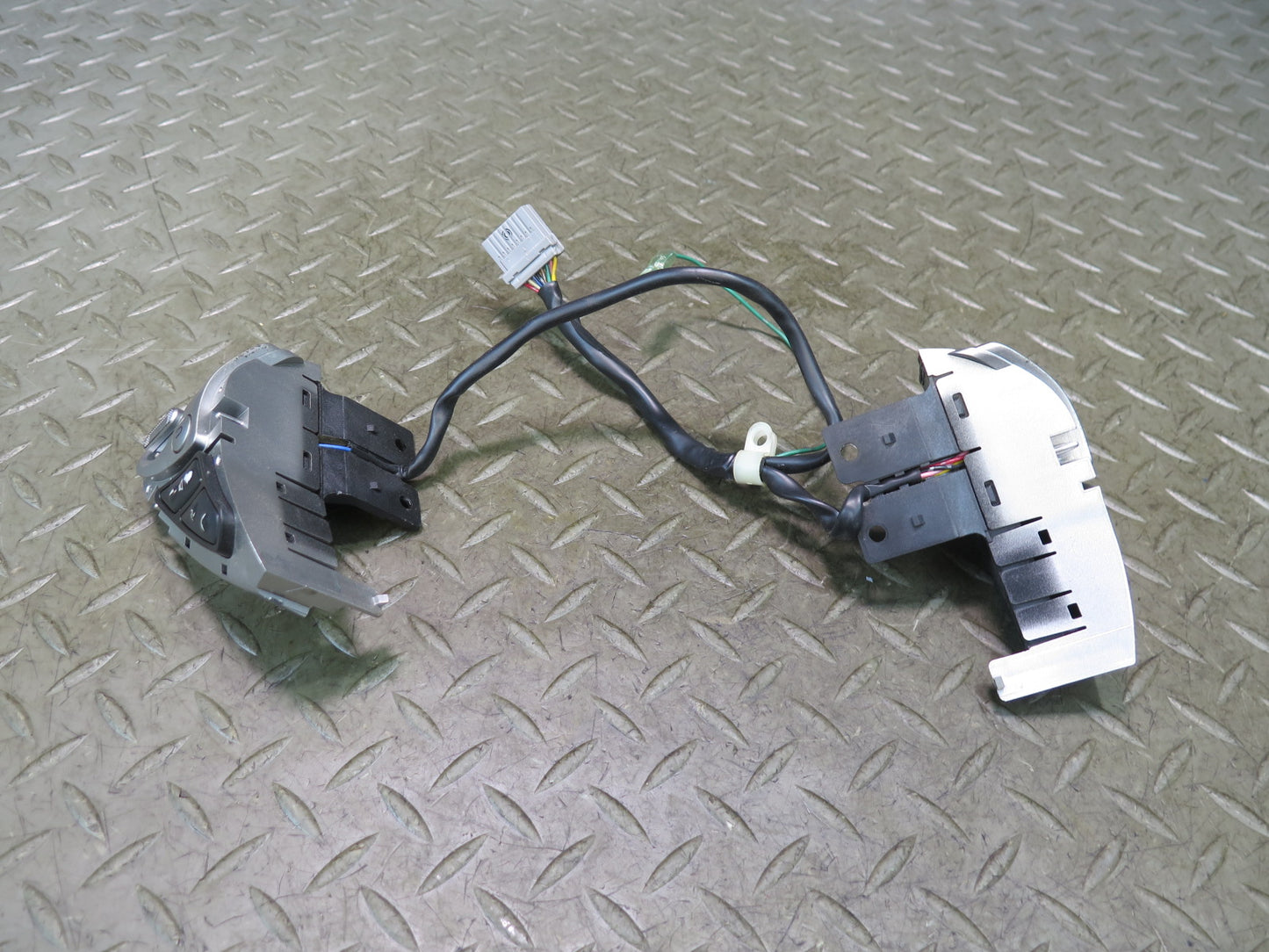 12-14 Nissan Z34 370Z Touring Steering Cruise Control & Voice Switch OEM