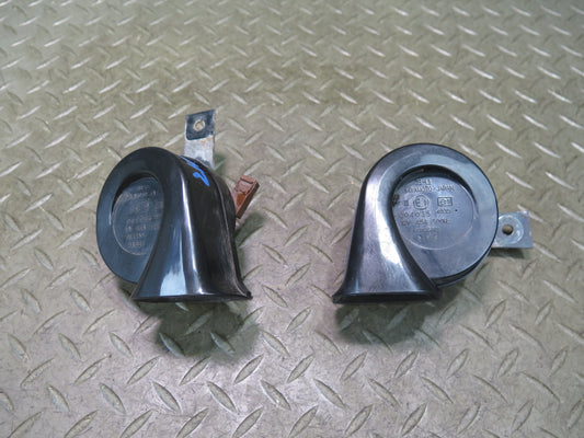 09-20 Nissan Z34 370Z Set of 2 High & Low Tone Note Pitch Horn Signal OEM