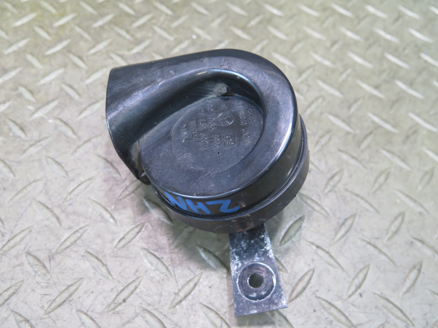 09-20 Nissan Z34 370Z Set of 2 High & Low Tone Note Pitch Horn Signal OEM