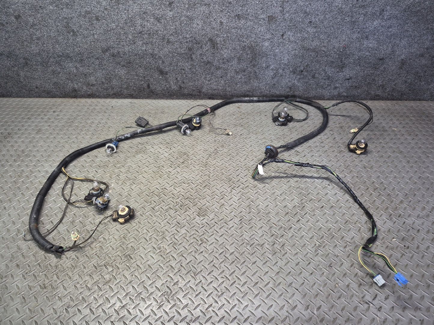 1993 Chevrolet Corvette C4 Rear Bumper Tail Light Wire Wiring Harness OEM
