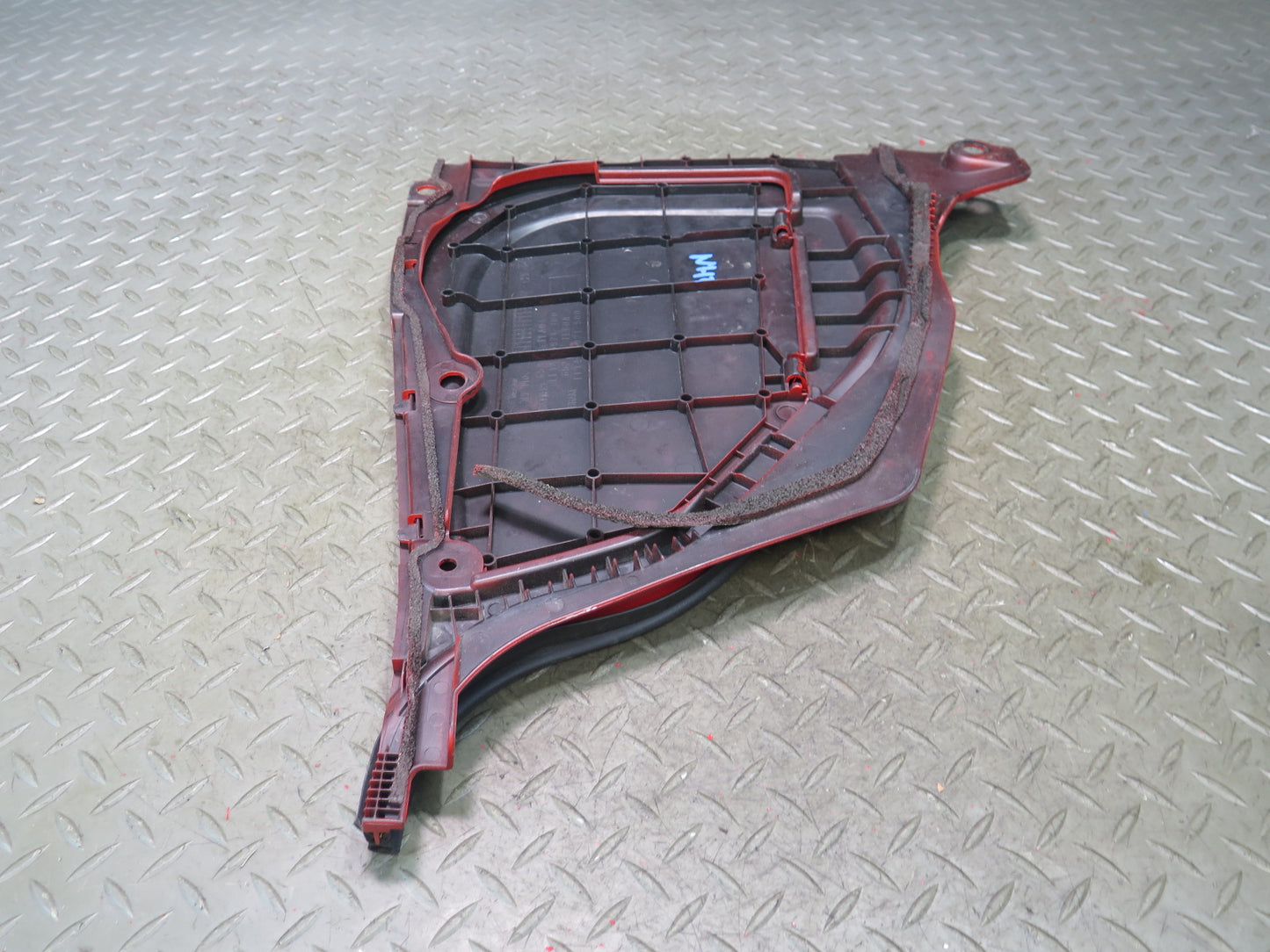 09-20 Nissan 370Z Z34 Front Left & Right Brake Fluid & Battery Cover Set OEM