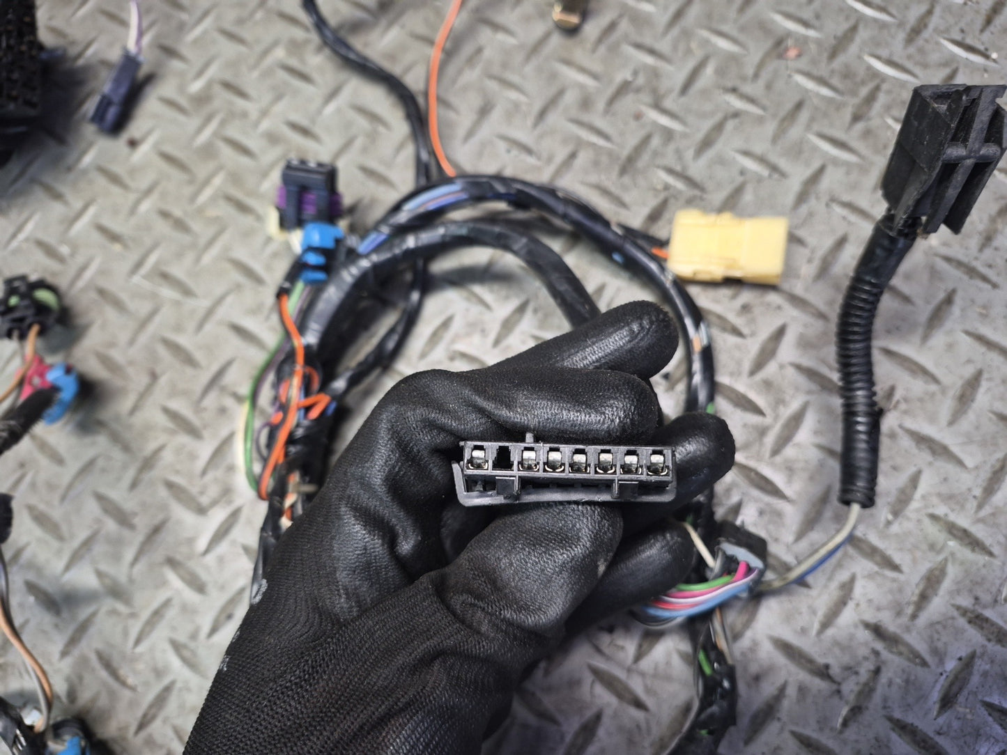 1995 Chevrolet Corvette C4 A/T Under Dash Interior Wire Wiring Harness OEM