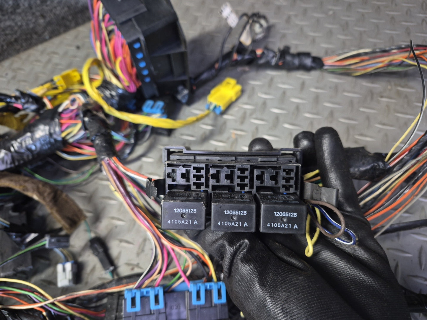 1995 Chevrolet Corvette C4 A/T Under Dash Interior Wire Wiring Harness OEM