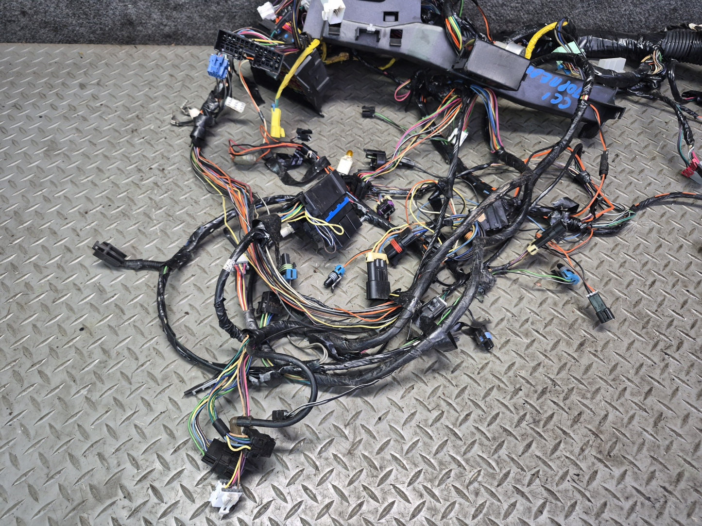 1995 Chevrolet Corvette C4 A/T Under Dash Interior Wire Wiring Harness OEM