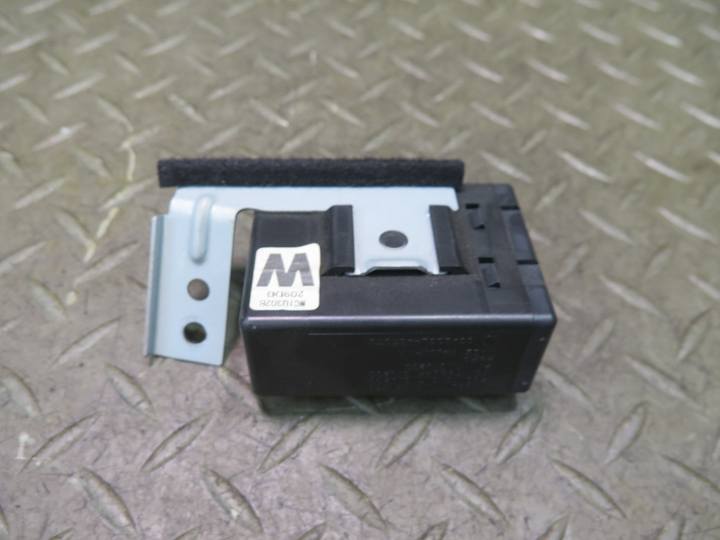 09-20 Nissan Z34 370Z Anti Theft Keyless Entry Sensor Module Unit OEM