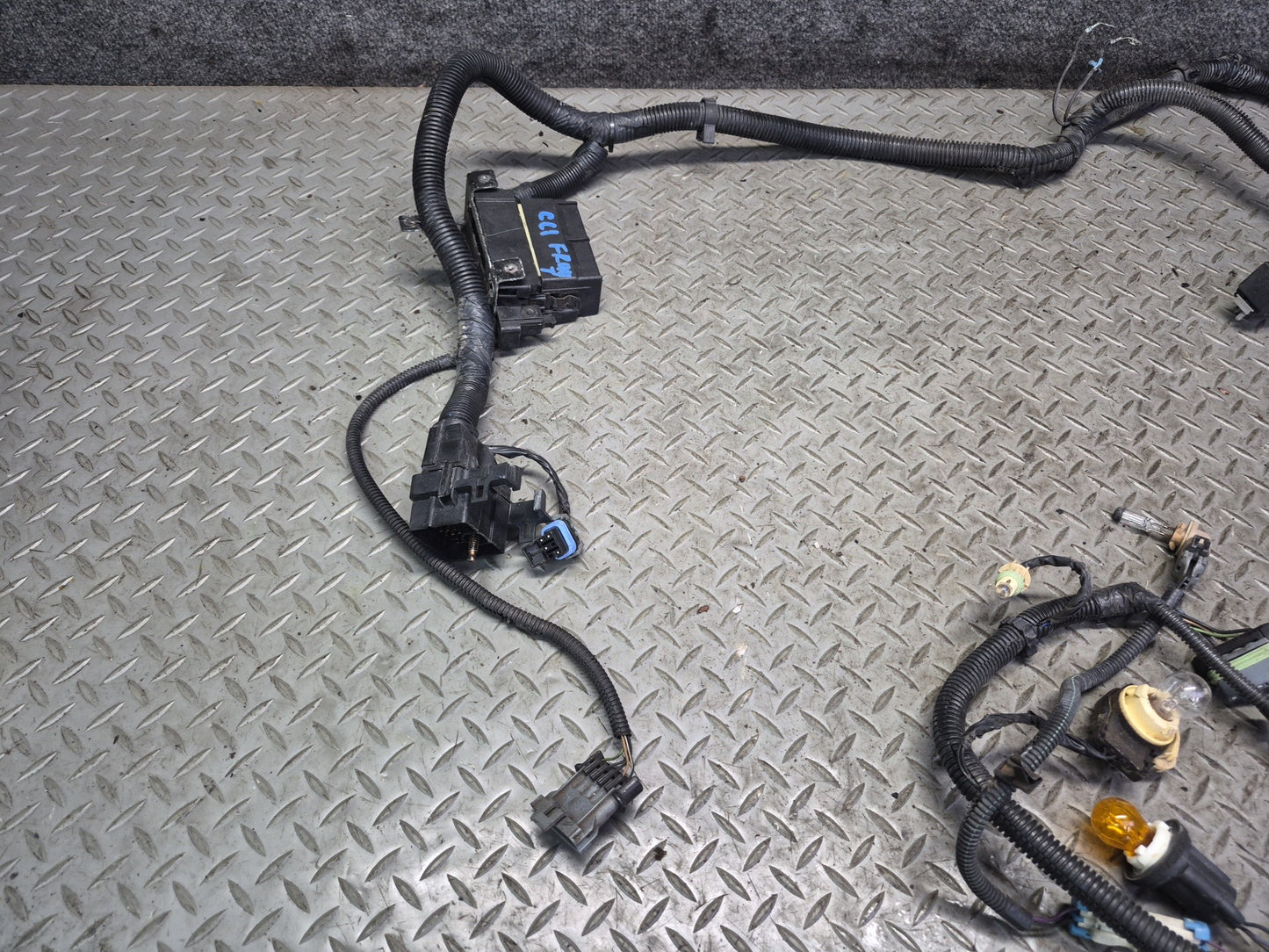 1995 Chevrolet Corvette C4 Front Bumper Headlight Wire Wiring Harness OEM