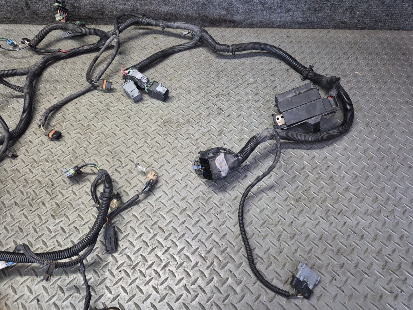 1995 Chevrolet Corvette C4 Front Bumper Headlight Wire Wiring Harness OEM