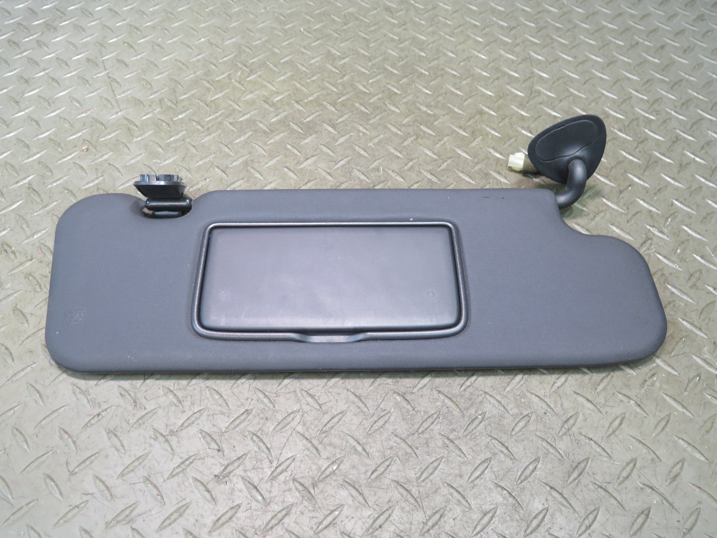 10-19 Nissan Z34 370Z Convertible Set of 2 Front Left & Right Sun Visor OEM