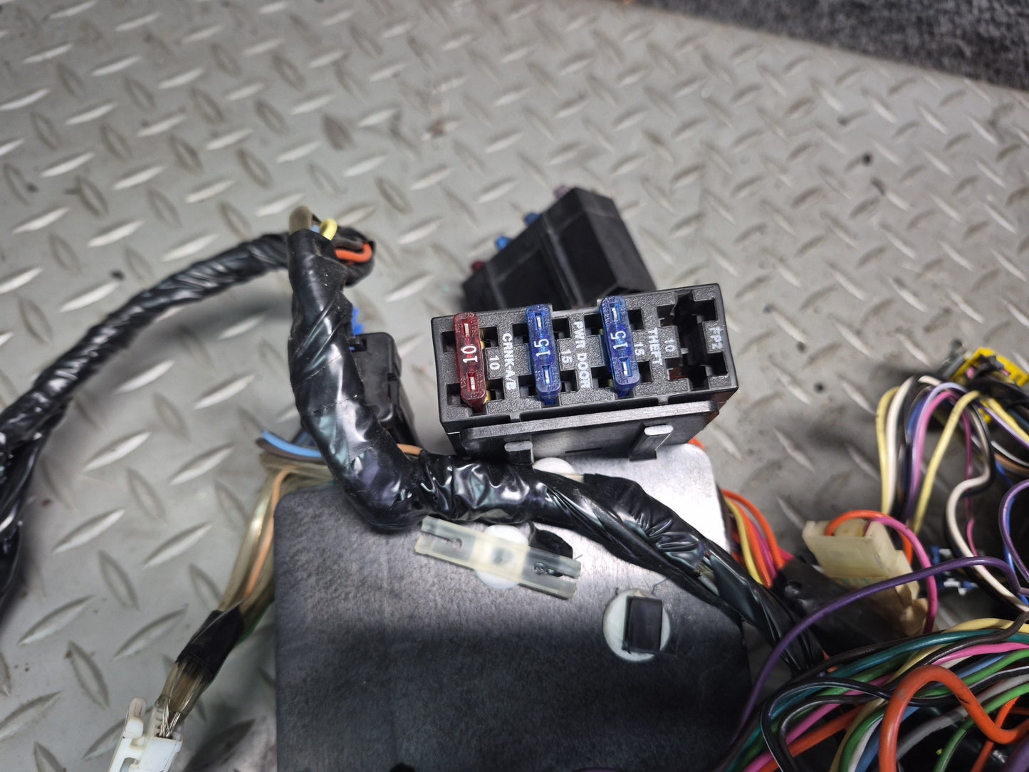 1992 Chevrolet Corvette C4 A/T Under Dash Wire Wiring Harness
