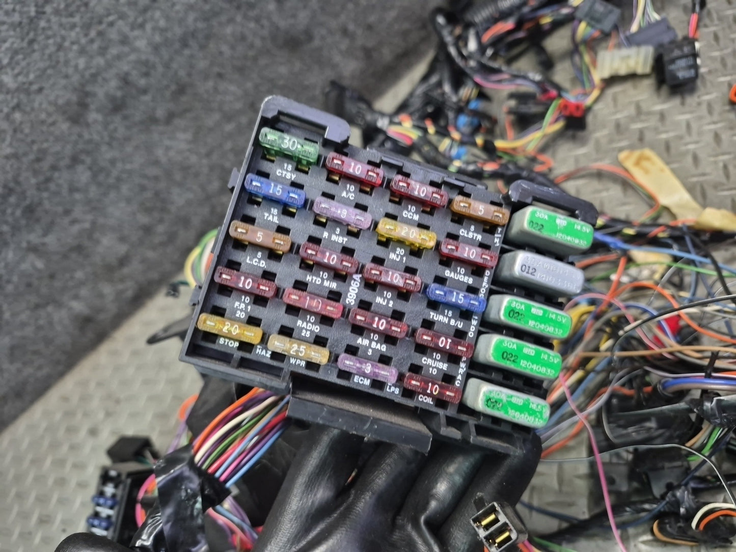 1992 Chevrolet Corvette C4 A/T Under Dash Wire Wiring Harness