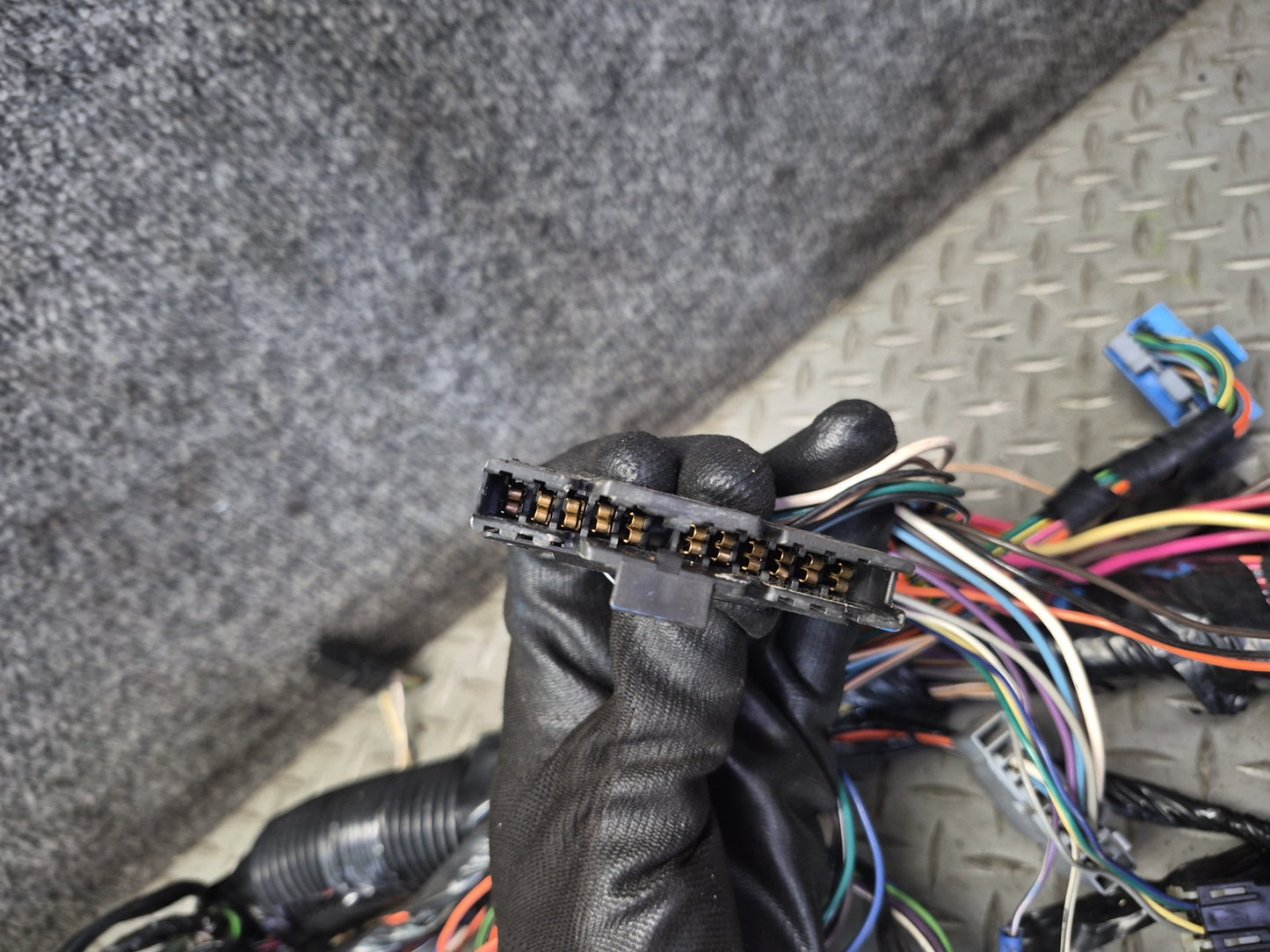 1992 Chevrolet Corvette C4 A/T Under Dash Wire Wiring Harness