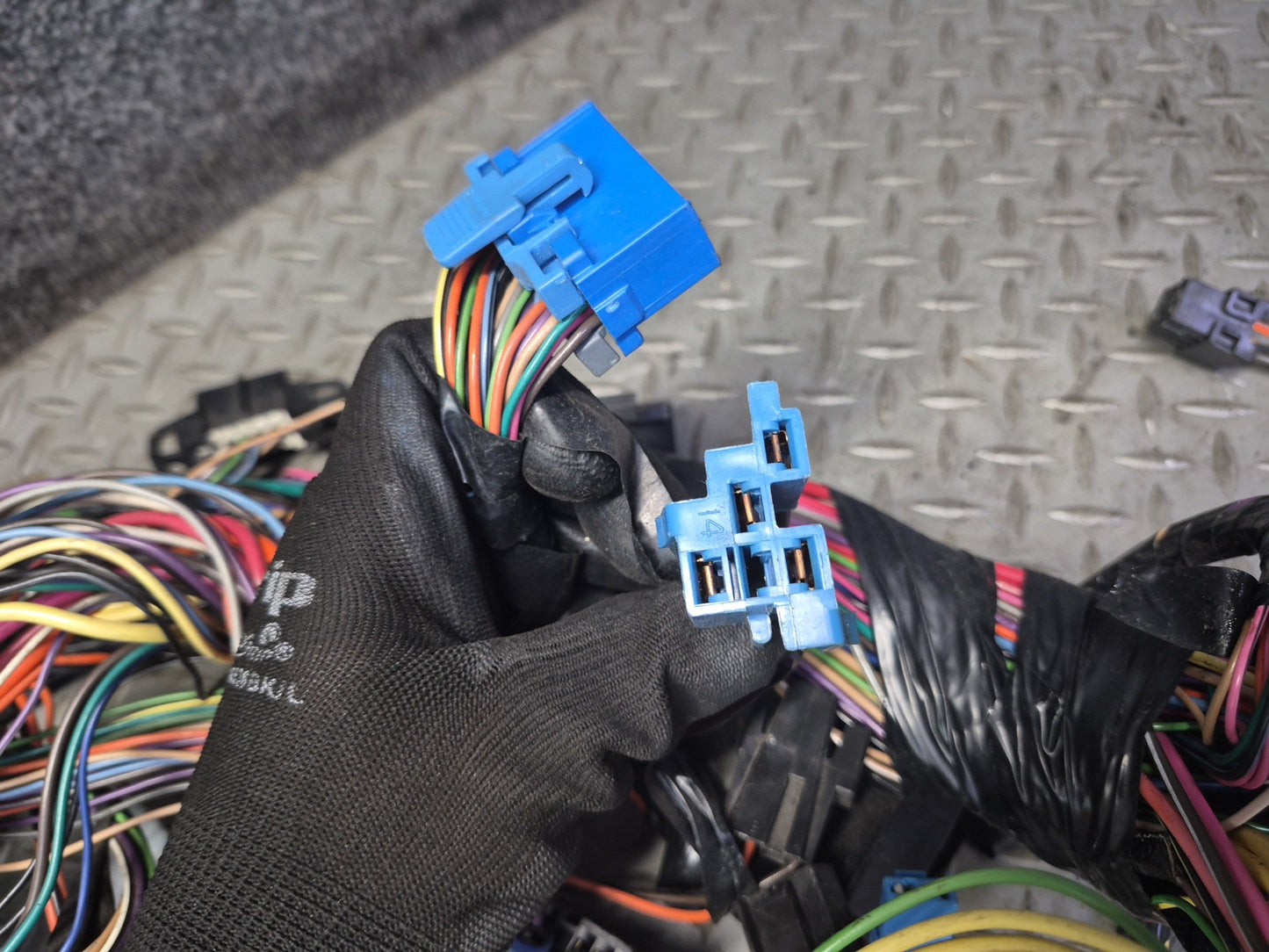 1992 Chevrolet Corvette C4 A/T Under Dash Wire Wiring Harness
