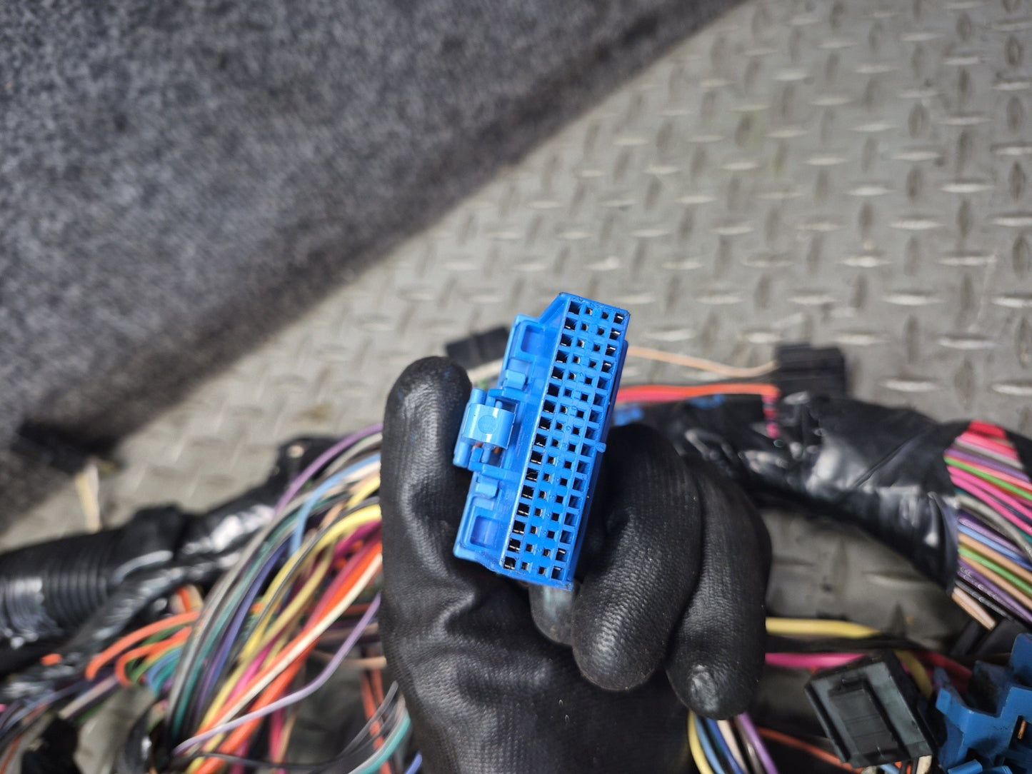 1992 Chevrolet Corvette C4 A/T Under Dash Wire Wiring Harness