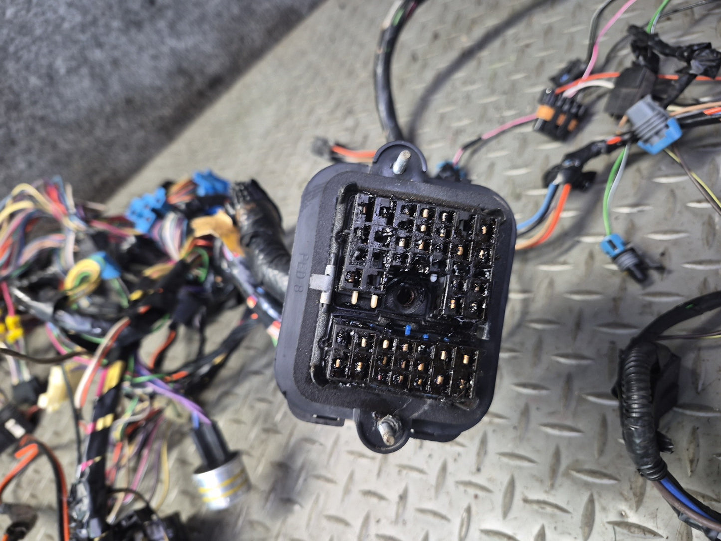 1992 Chevrolet Corvette C4 A/T Under Dash Wire Wiring Harness