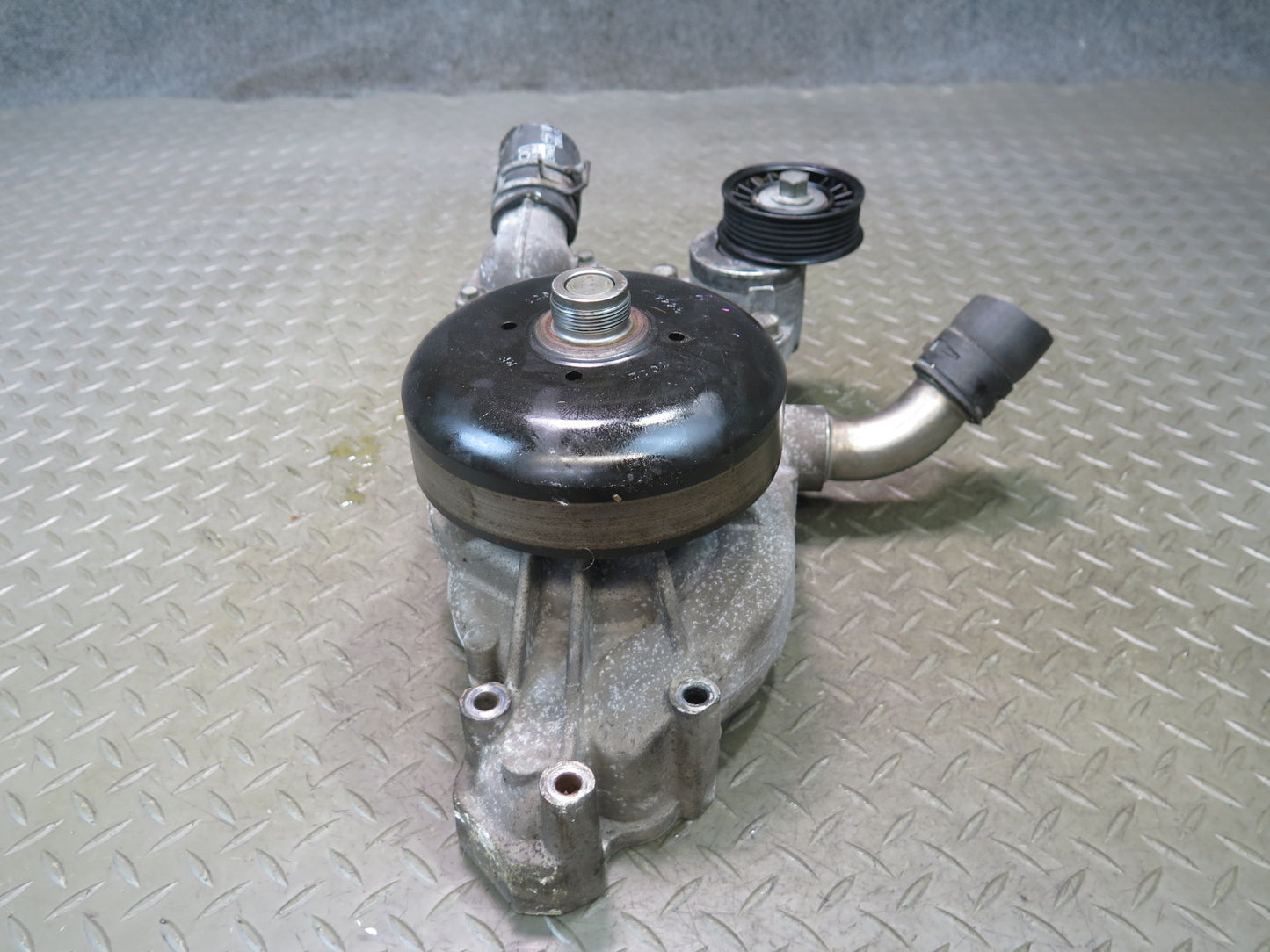 2003-2007 Hummer H2 6.0L Enigne Coolant Water Pump
