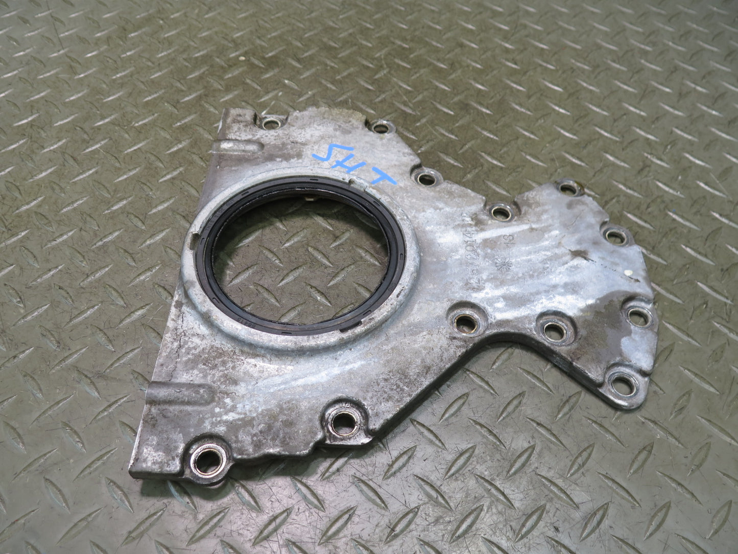 2003-2007 Hummer H2 6.0L Engine Motor Rear Timing Plate Cover 12572014