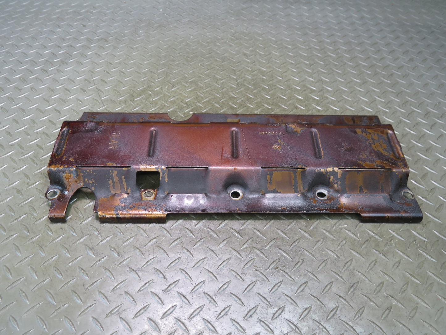 2003-2007 Hummer H2 Engine Oil Baffle 12558266 OEM