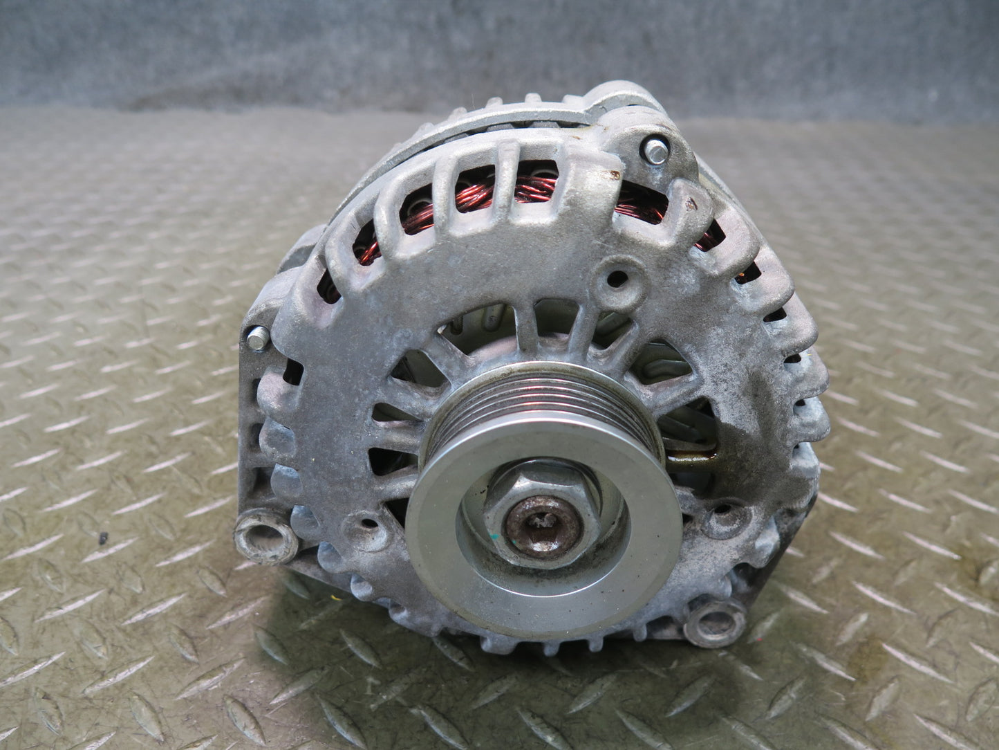 2003-2007 Hummer H2 6.0L Engine Alternator Generator