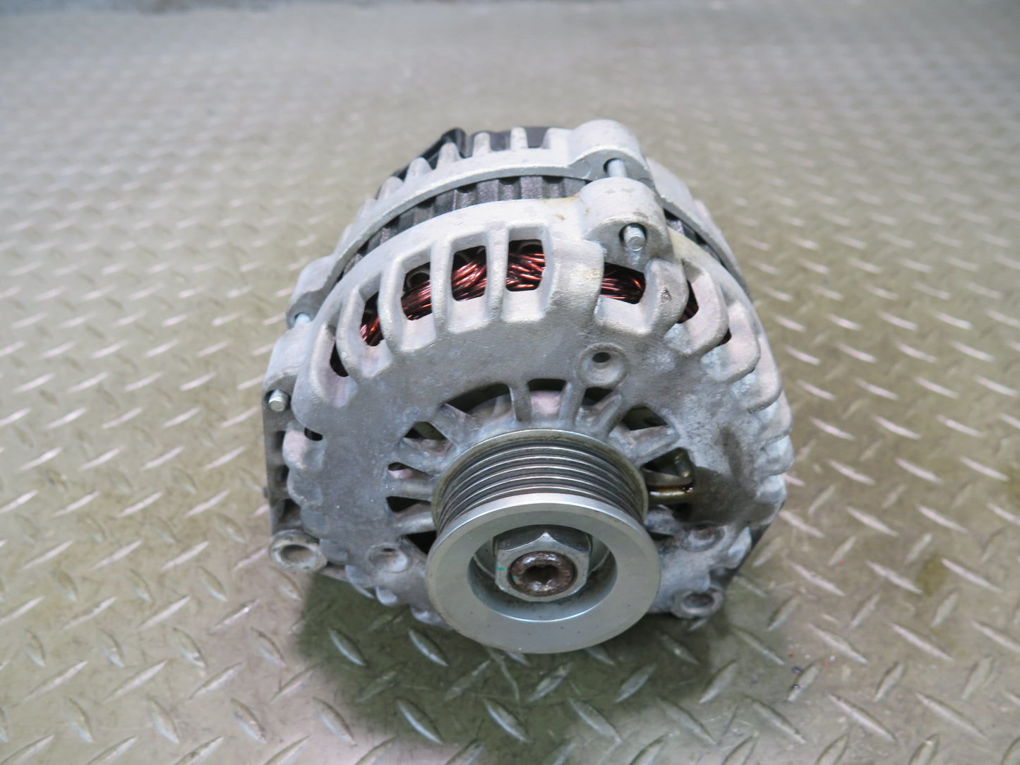 2003-2007 Hummer H2 6.0L Engine Alternator Generator