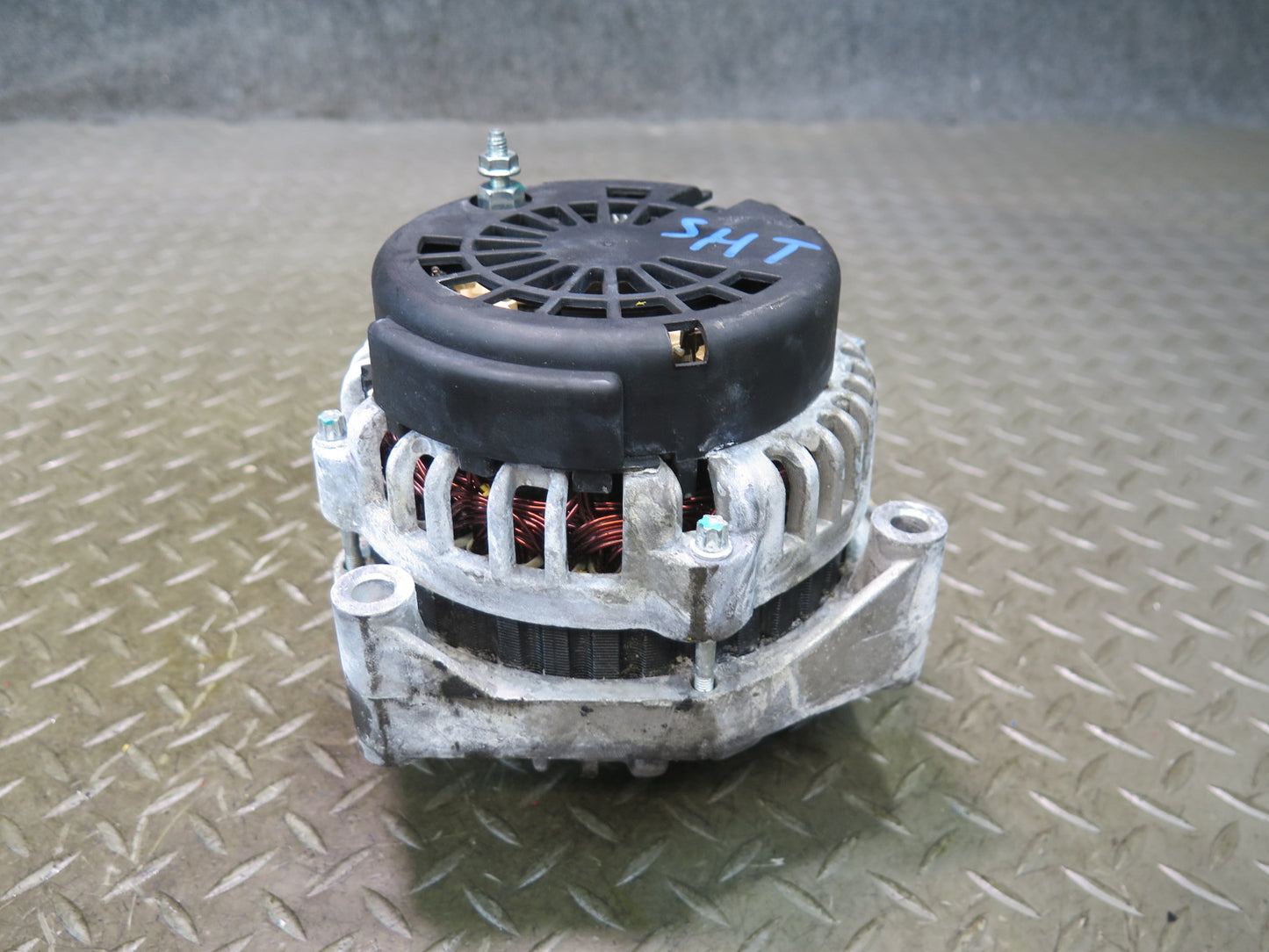 2003-2007 Hummer H2 6.0L Engine Alternator Generator