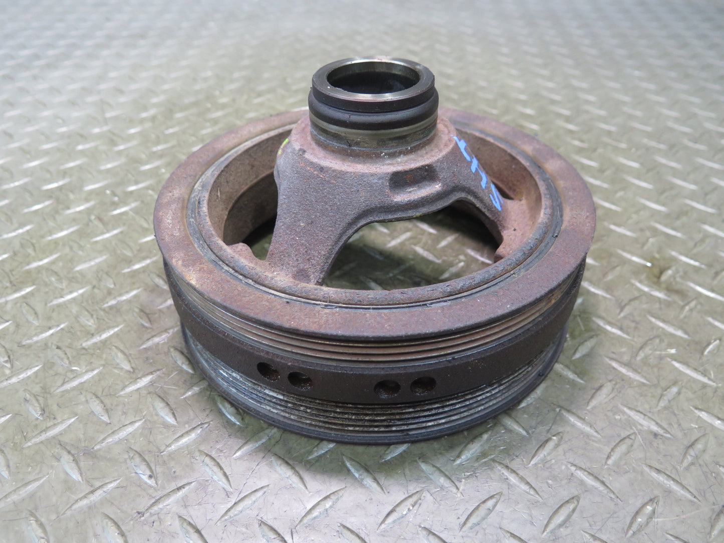 2003-2007 Hummer H2 6.0L Engine Crankshaft Harmonic Balancer Pulley