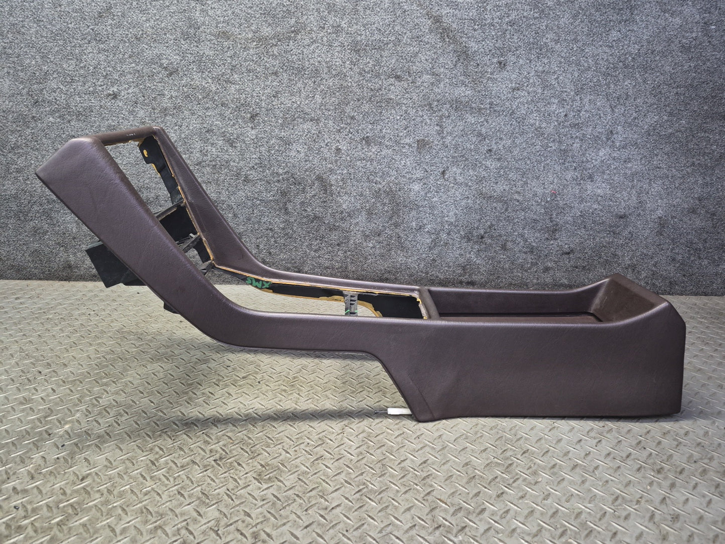 86-91 Mercedes W126 560SEL Center Console Trim Cover Panel Brasil Damaged