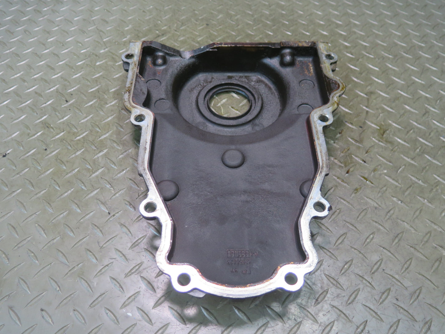 2003-2007 Hummer H2 6.0L Front Engine Motor Timing Plate Cover 12556623